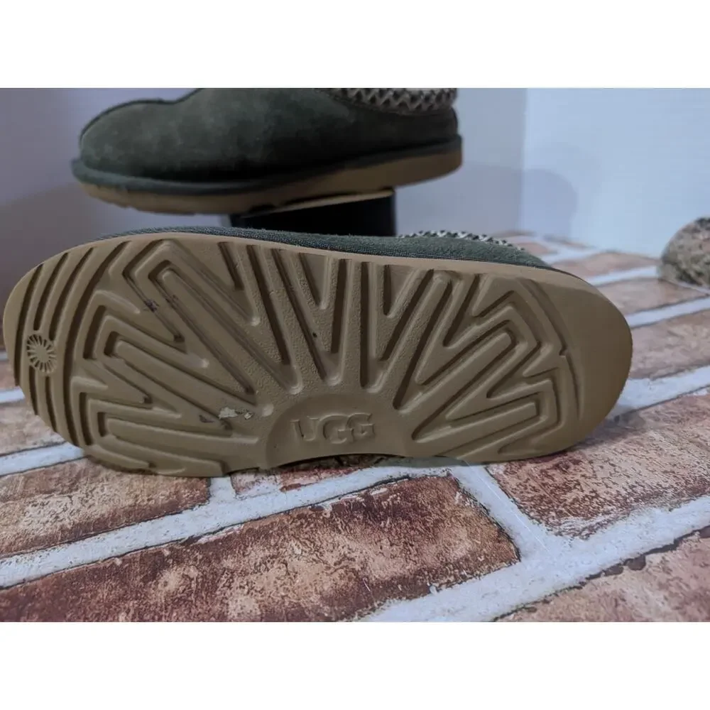 UGG Kids Tasman Slipper Green Suede Shoes Size 4 Youth / EU 36 / Sz 6 Women's